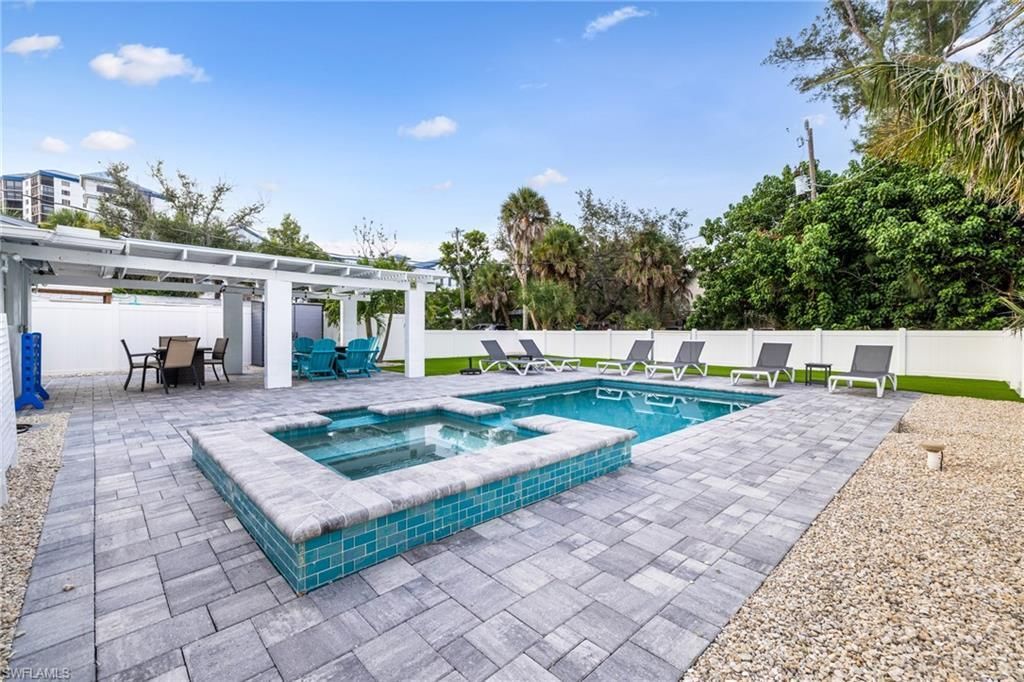 4831 Coquina Rd , Fort Myers Beach, FL 33931 Photo