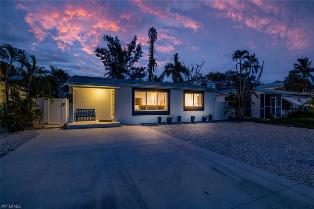 4831 Coquina Rd , Fort Myers Beach, FL 33931 Photo