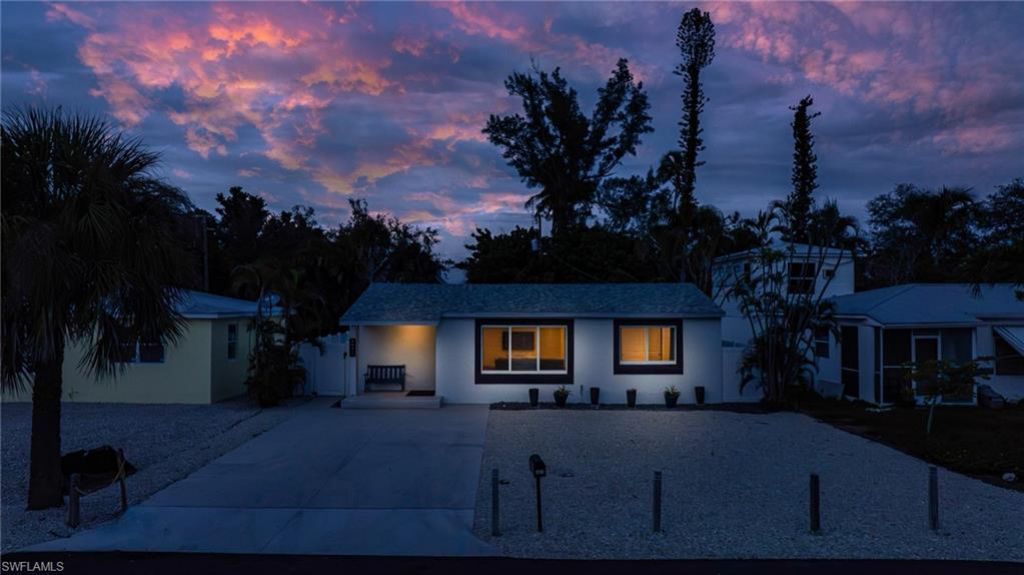 4831 Coquina Rd , Fort Myers Beach, FL 33931 Photo