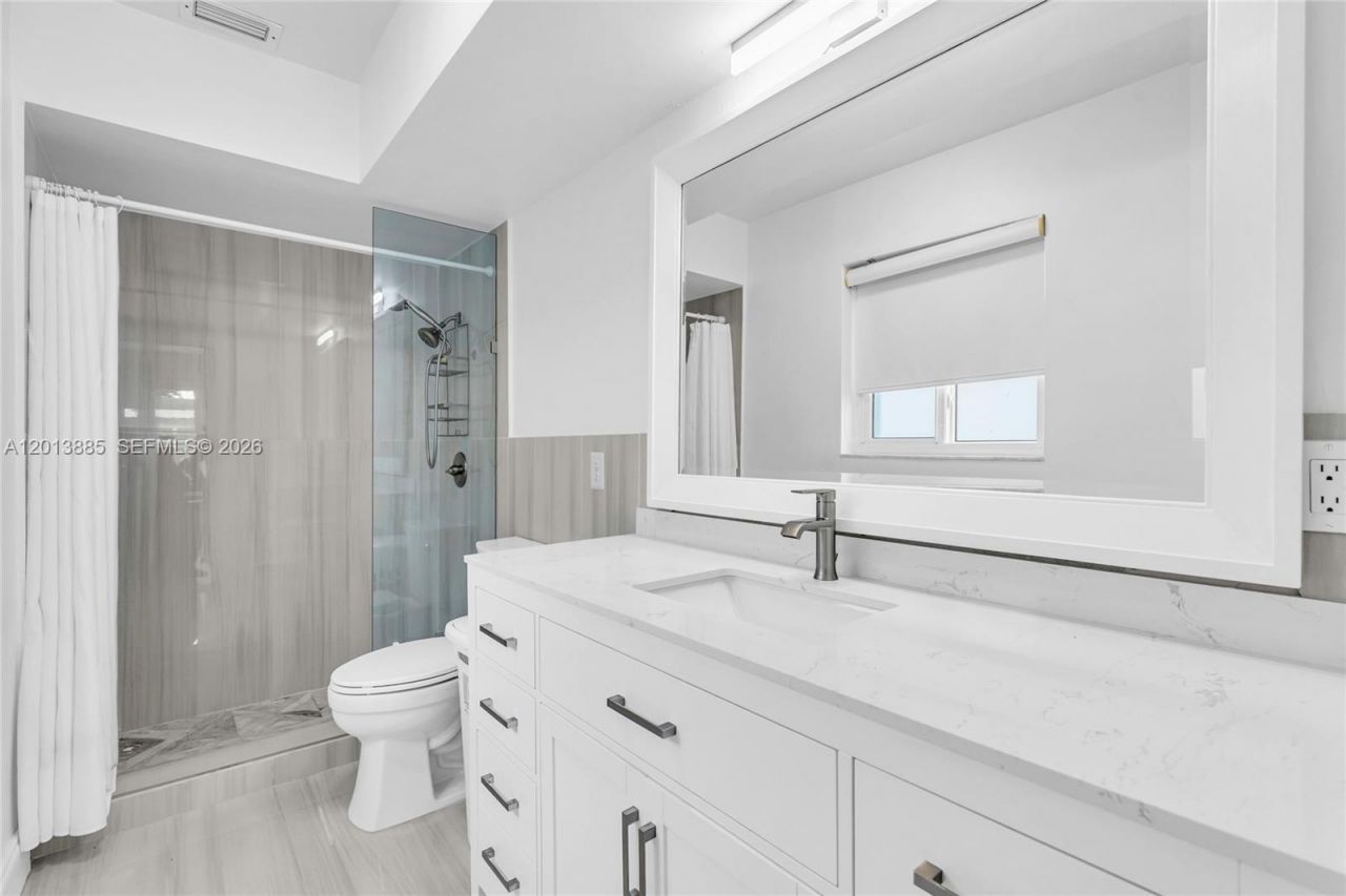 1600 NW 120th Ave, Pembroke Pines, FL 33026 Photo