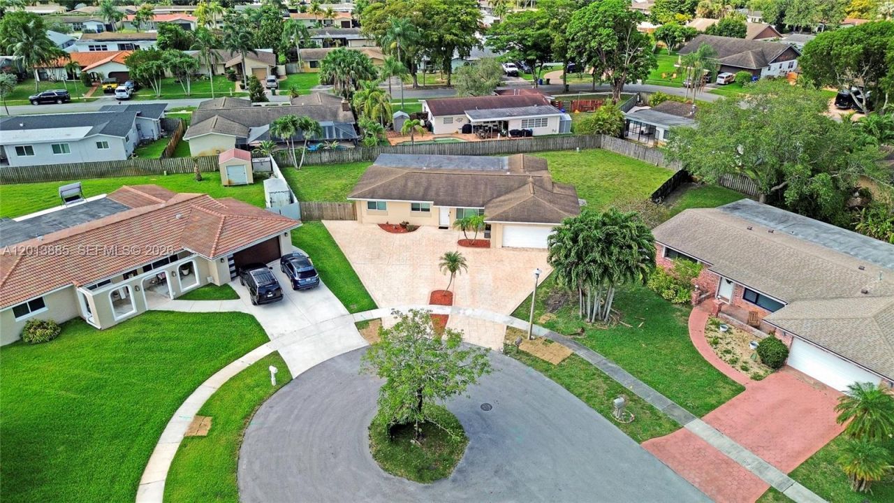 1600 NW 120th Ave , Pembroke Pines, FL 33026 Photo