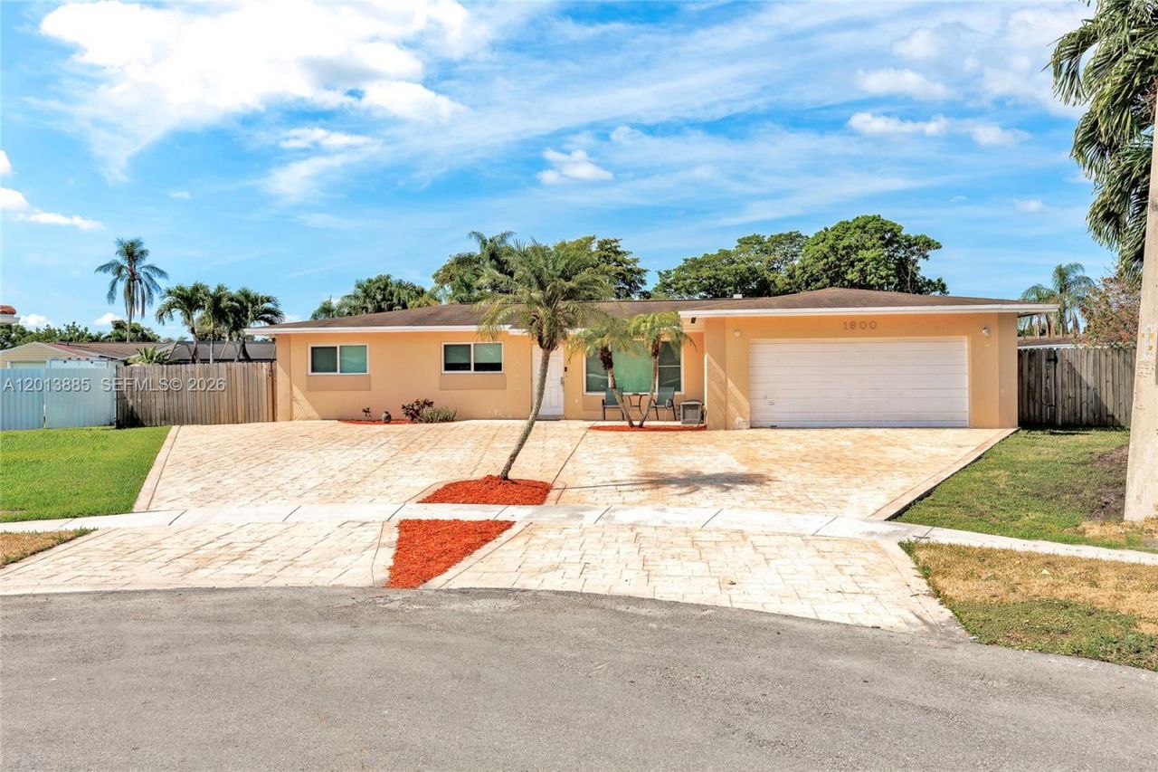 1600 NW 120th Ave, Pembroke Pines, FL 33026 Photo