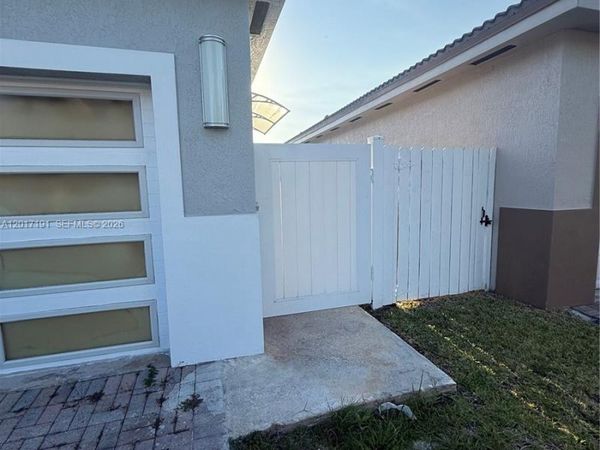 22532 SW 103rd Ct , Cutler Bay, FL 33190