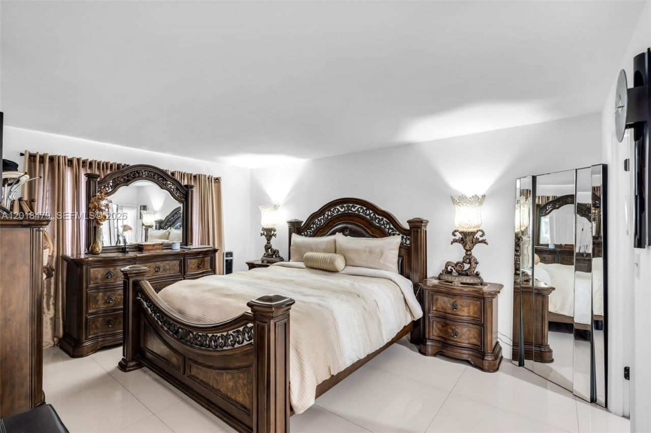 8511 NW 8th St , Unit 309, Miami, FL 33126 Photo