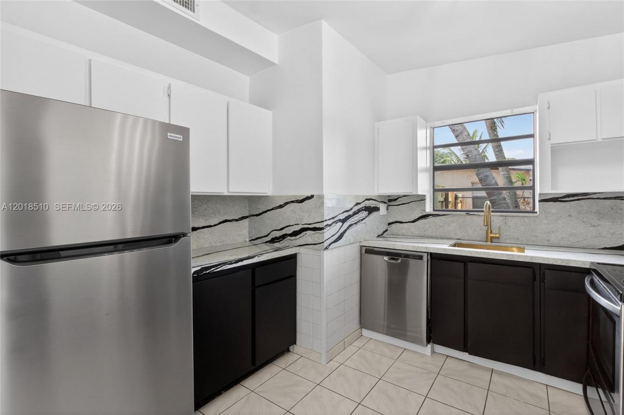 4130 NE 17th Ave , Pompano Beach, FL 33064 Photo
