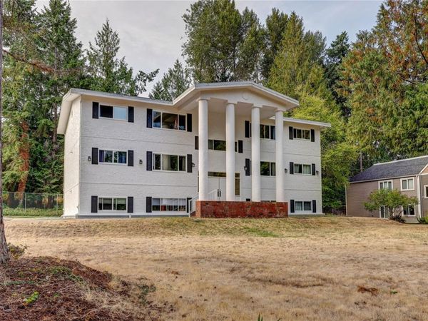 322 Village Way , Unit 6, Qualicum Beach, BC V9K 1N4