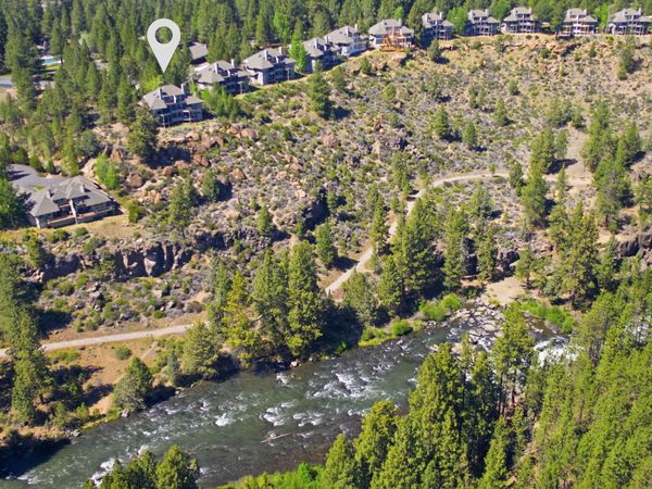 19717 SW Mount Bachelor Drive, UNIT 313, Bend, OR 97702