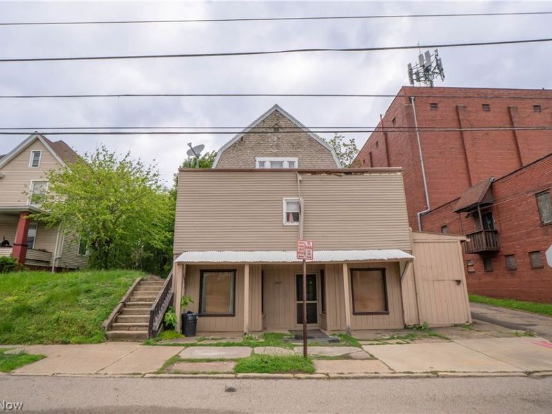 2221 6th Street SW, Canton, OH 44706 Photo 3