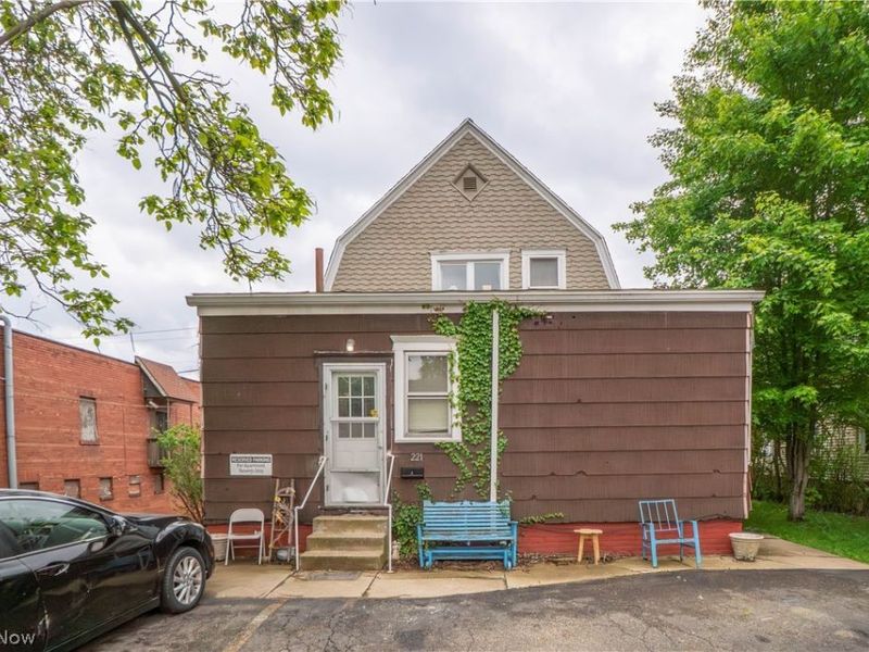 2221 6th Street SW, Canton, OH 44706 Photo 6