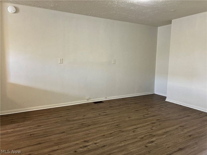 209 Maryland Street, Unit Tilt, Tiltonsville, OH 43963 Photo 6