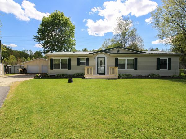 12425 M-60, Jones, MI 49061