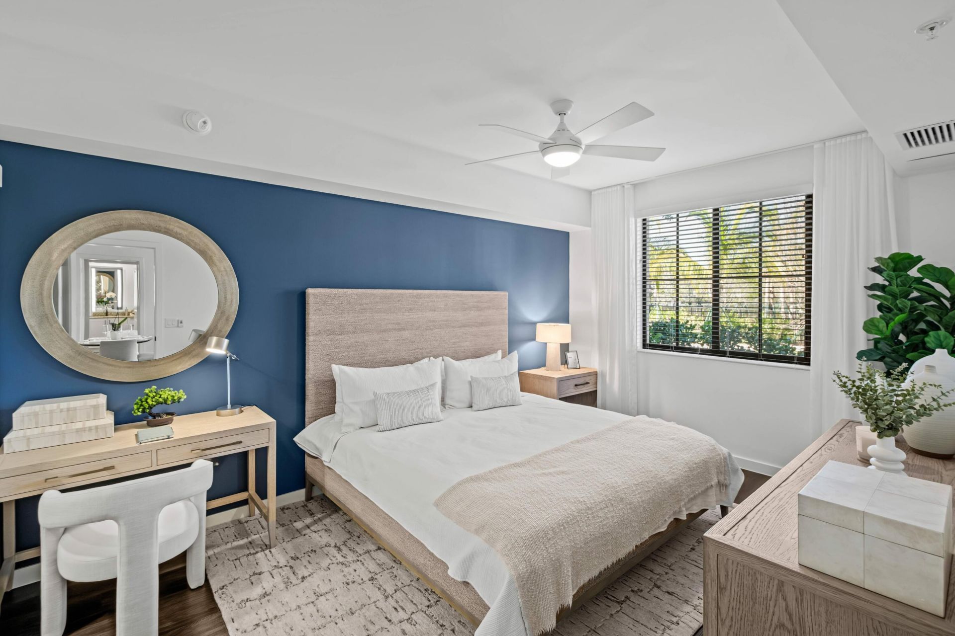 2000 Stirling Road, Unit 3-204, Hollywood, FL 33020 Photo