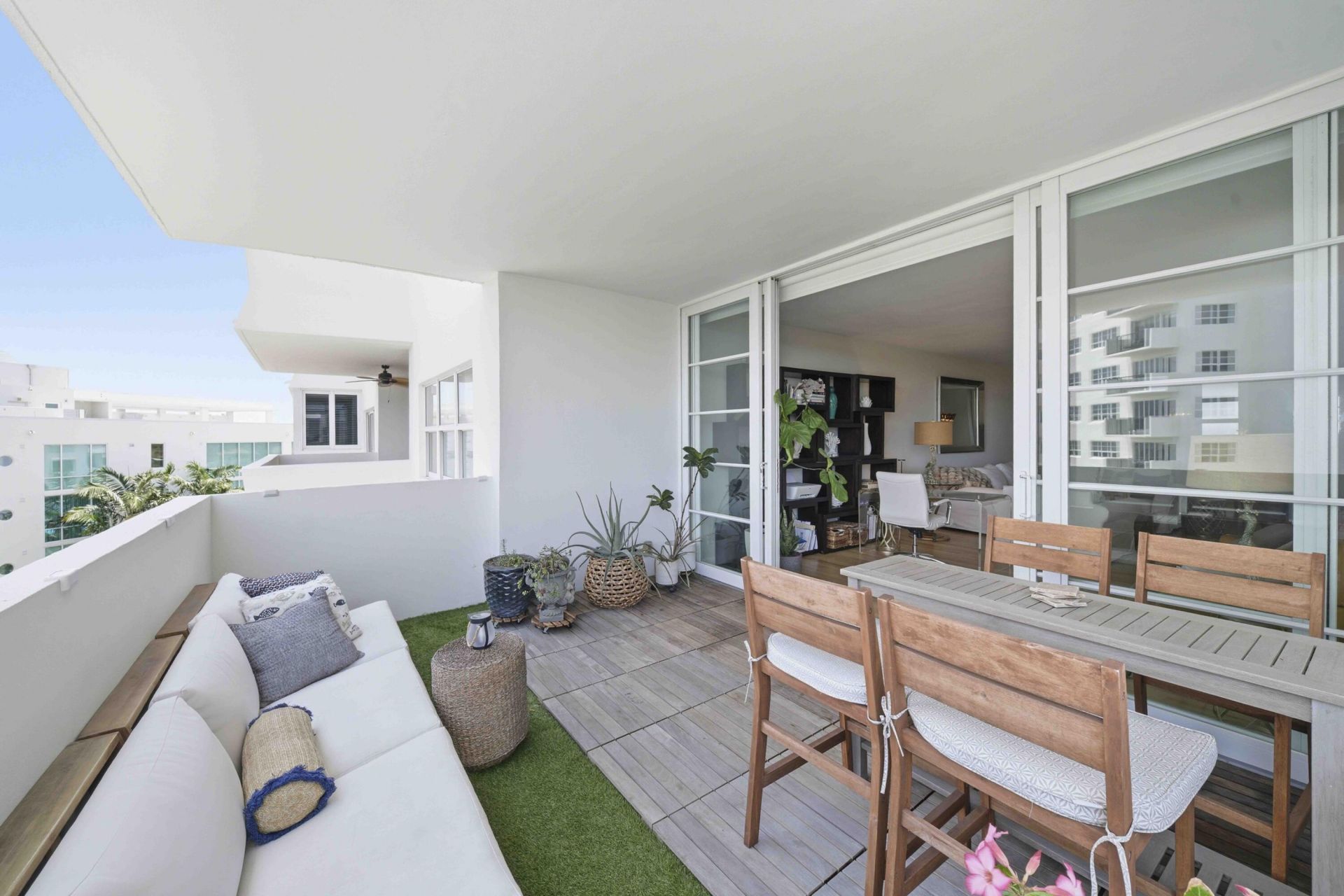 333 Sunset Drive, Unit 404, Fort Lauderdale, FL 33301 Photo