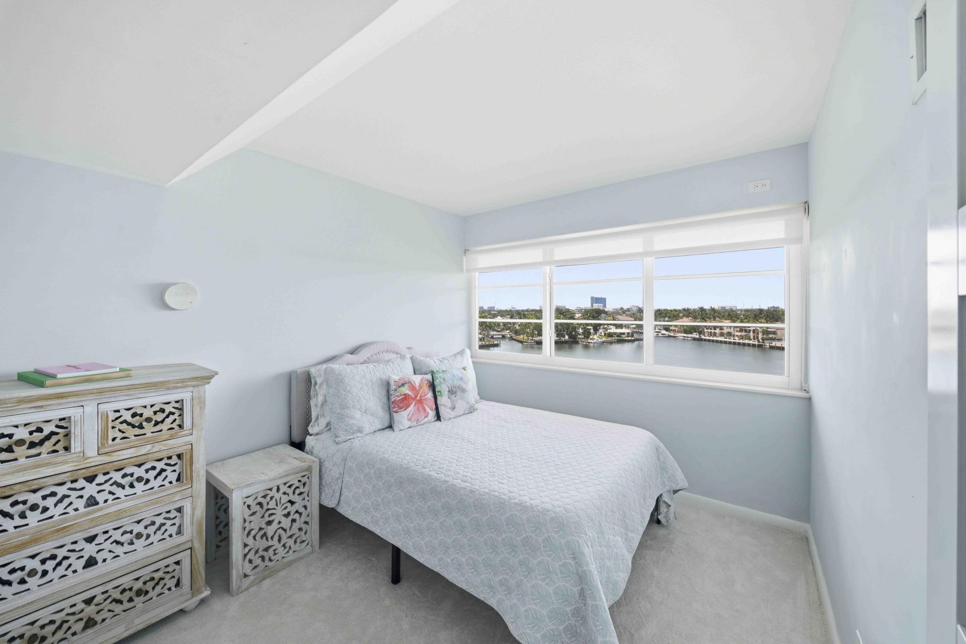333 Sunset Drive, Unit 404, Fort Lauderdale, FL 33301 Photo
