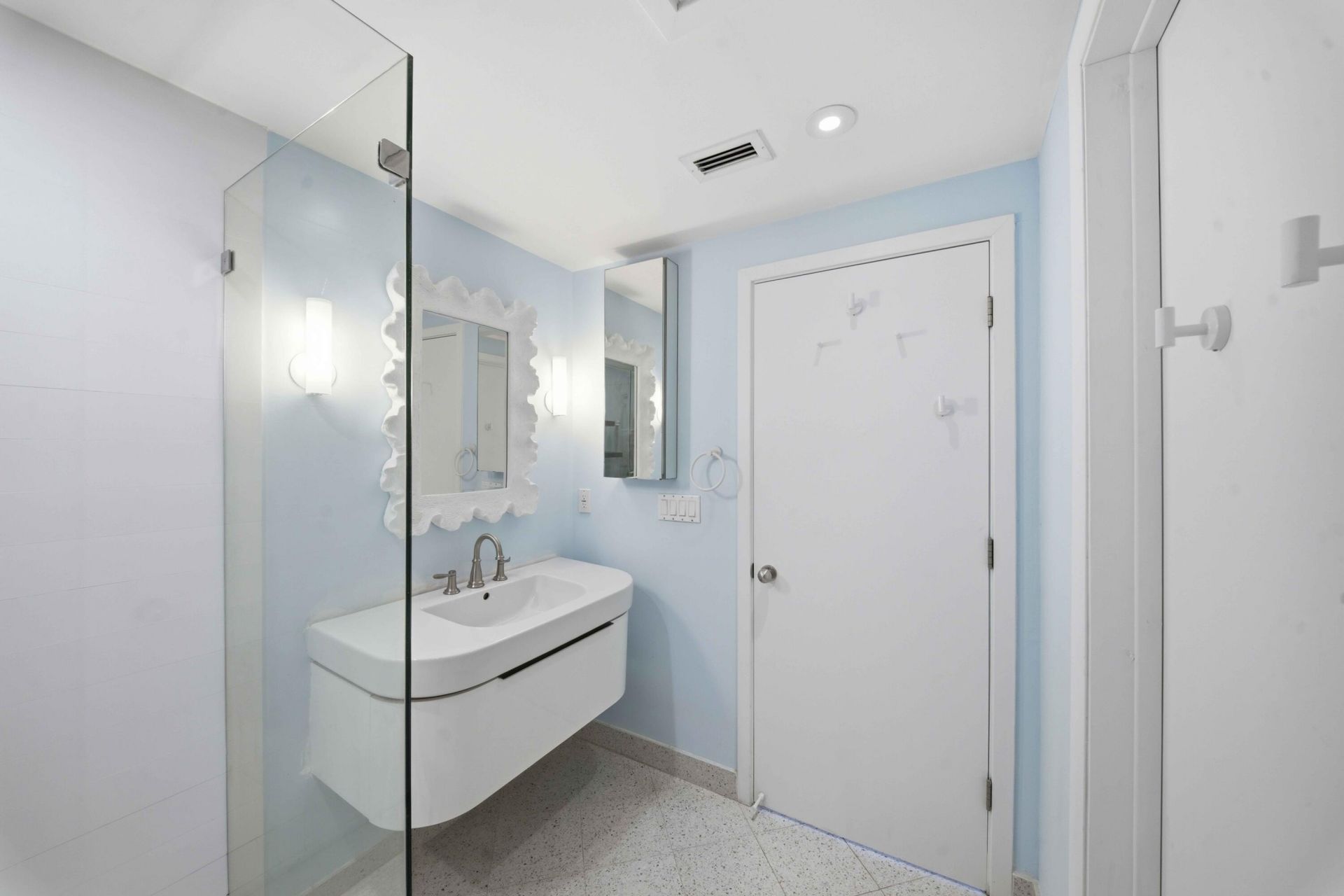 333 Sunset Drive, Unit 404, Fort Lauderdale, FL 33301 Photo