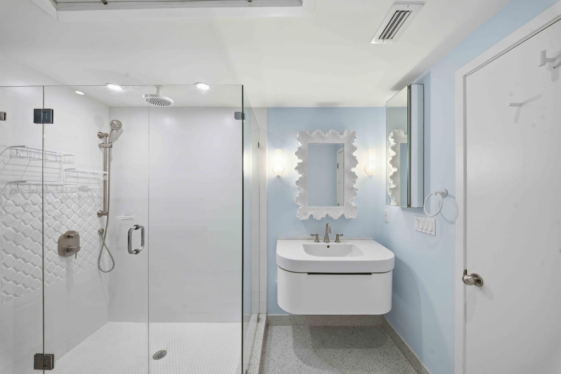 333 Sunset Drive, Unit 404, Fort Lauderdale, FL 33301 Photo