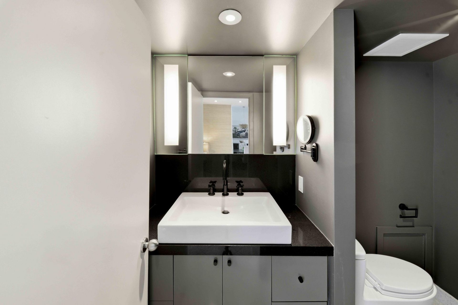 333 Sunset Drive, Unit 404, Fort Lauderdale, FL 33301 Photo