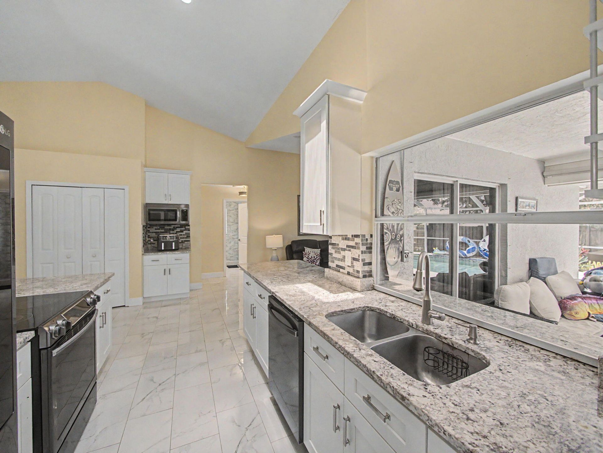 2373 SW Santana Avenue, Port Saint Lucie, FL 34953 Photo