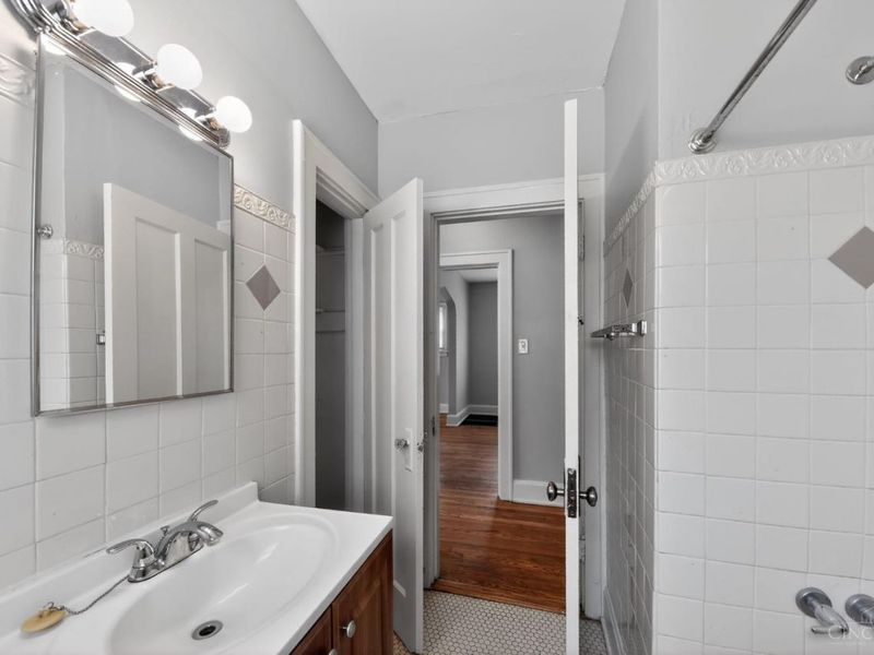 5605 Rhode Island Avenue, Cincinnati, OH 45212 Photo 18