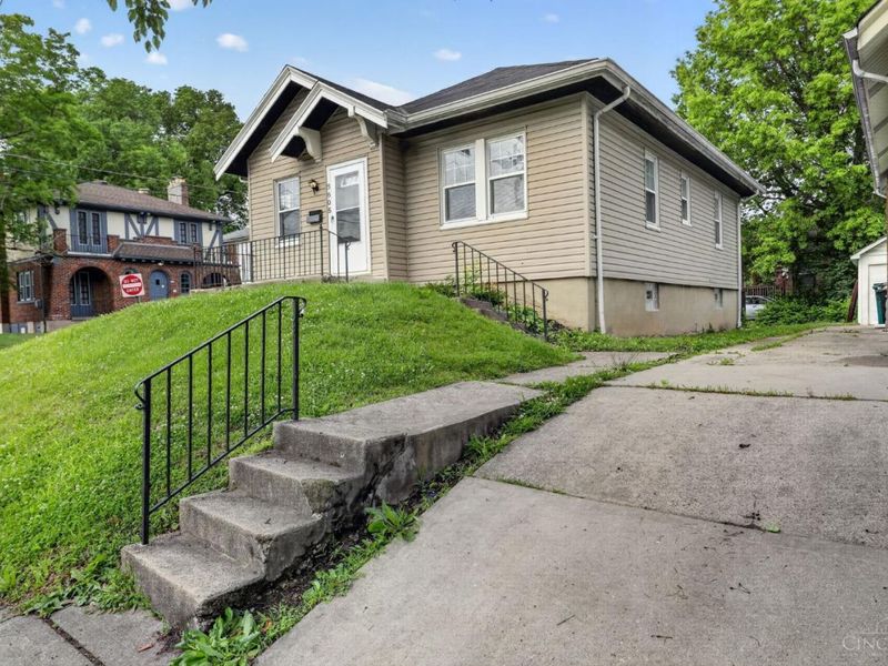 5605 Rhode Island Avenue, Cincinnati, OH 45212 Photo 2