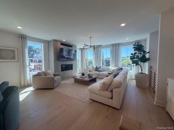 3 Victor Lane, Unit #11, Yonkers, NY 10710