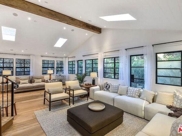 707 Amoroso Place, Venice, CA 90291