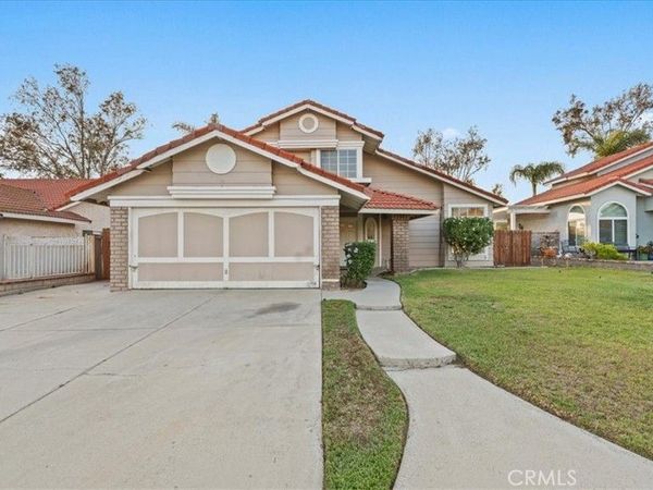 1369 Cresta Road, Corona, CA 92879