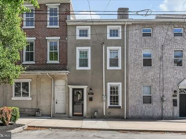 387 E HECTOR STREET, CONSHOHOCKEN, PA 19428