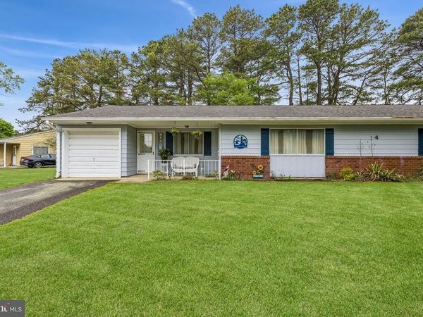 4 OHIO, Unit B, MANCHESTER TOWNSHIP, NJ 08759