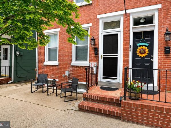 343 PENN STREET, BURLINGTON, NJ 08016