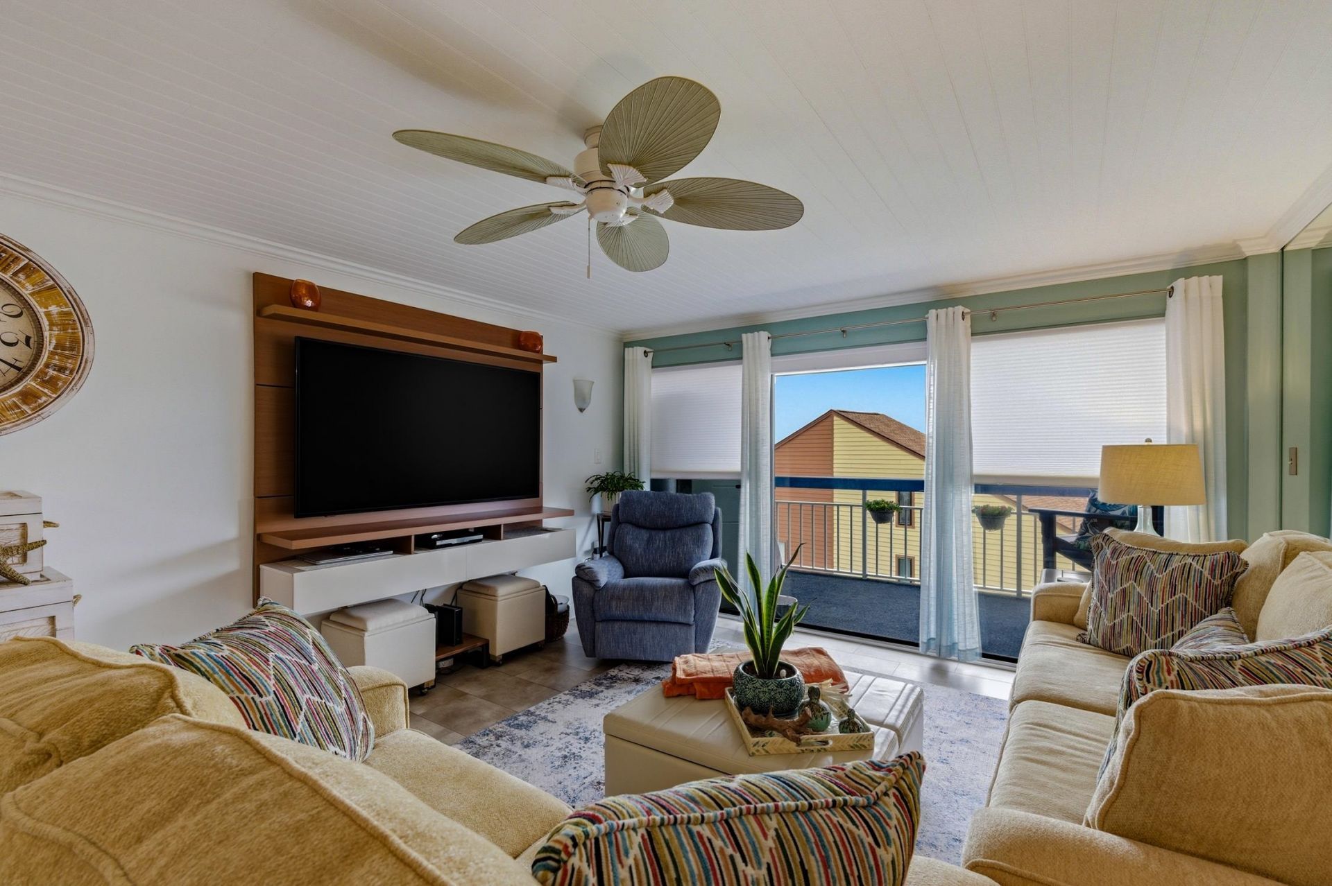 5511 N Ocean Blvd. Photo 16