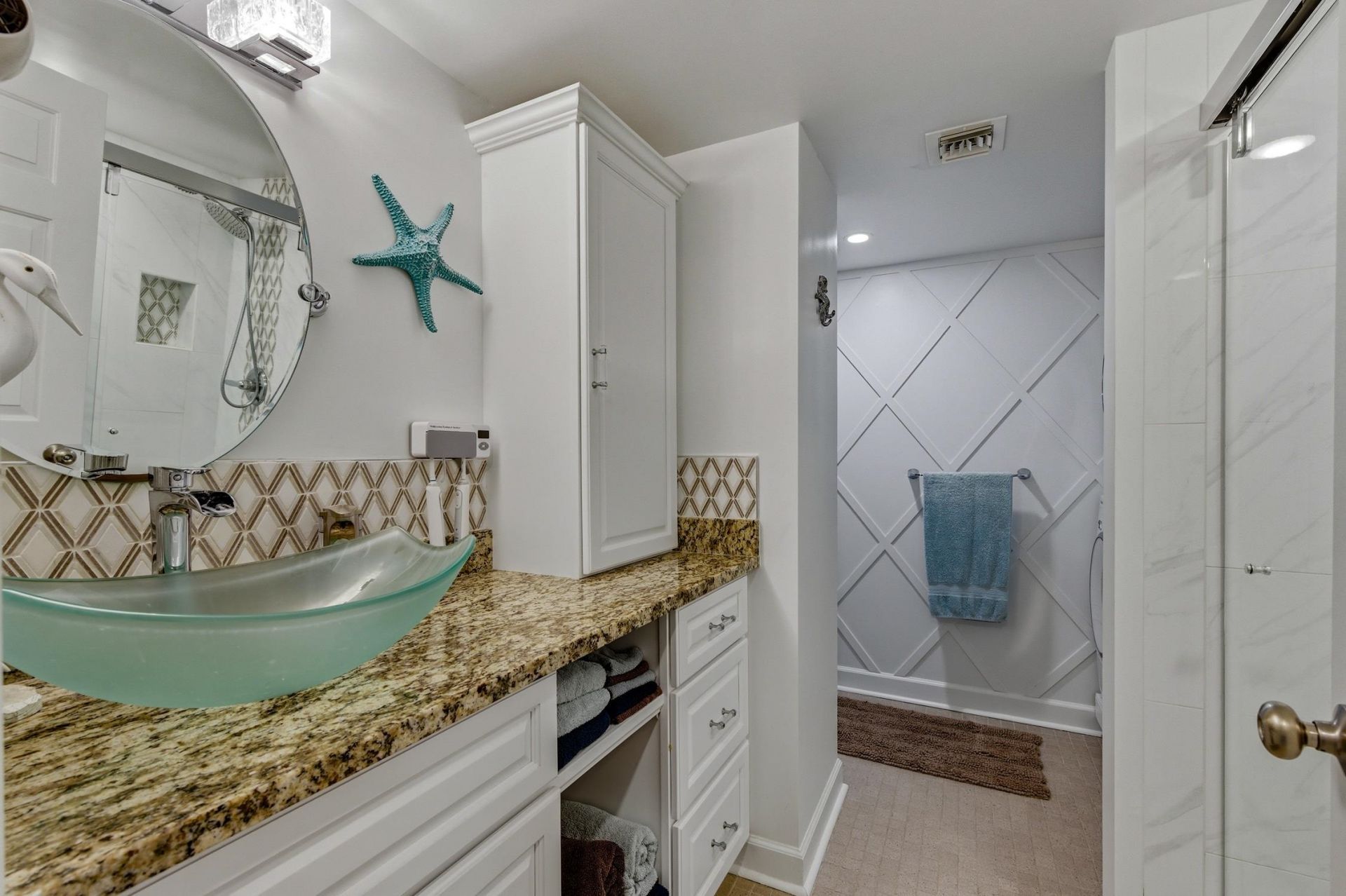 5511 N Ocean Blvd. Photo 8