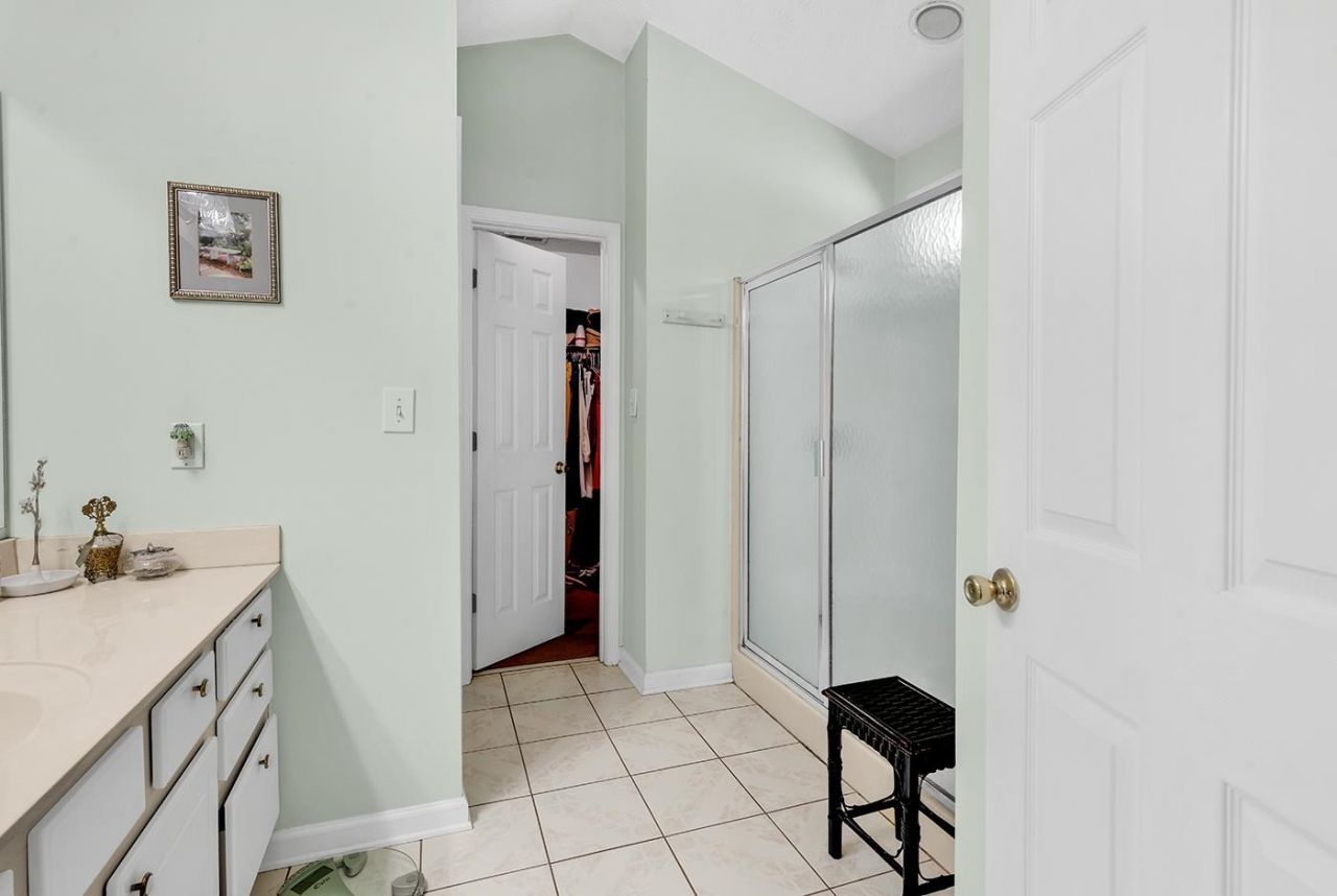 4001 Grousewood Dr. Photo 30