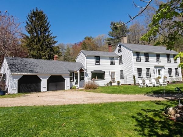 375 Linebrook Rd, Ipswich, MA 01938