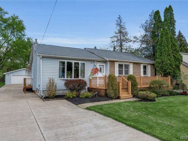 59 Weigand Street , West Seneca, NY 14224