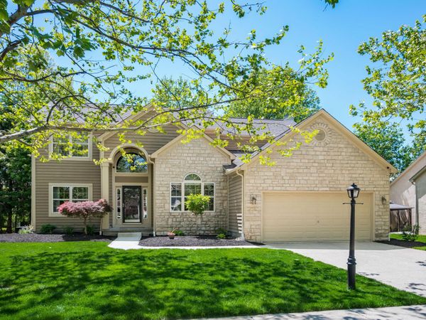 133 Wagon Trail Court , Powell, OH 43065