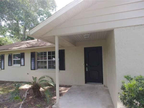 5725 SE 3 PLACE , OCALA, FL 34470