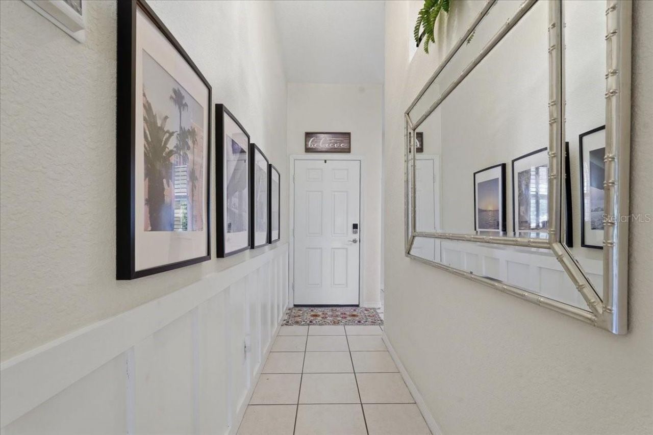 819 Fairwaycove Lane , Unit 204, Bradenton, FL 34212 Photo
