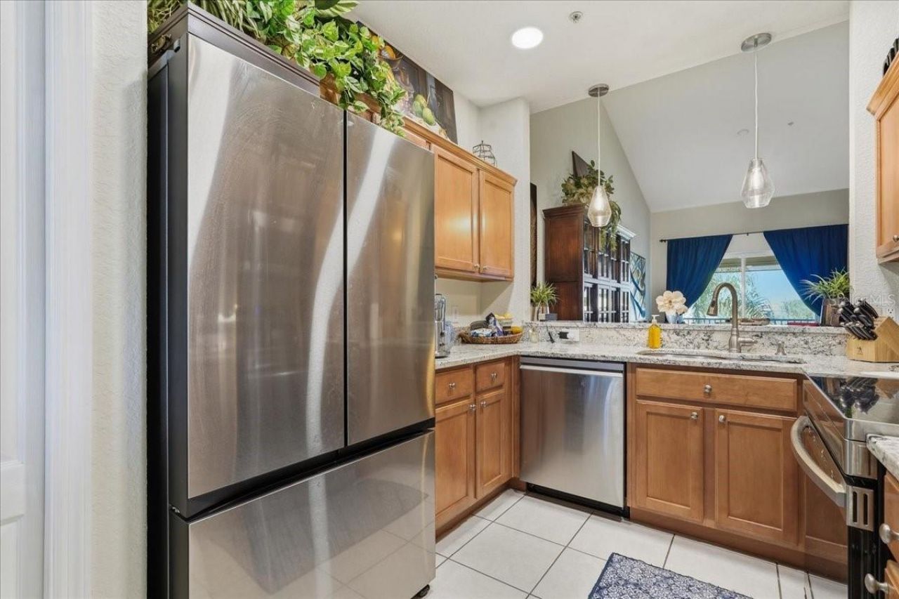 819 Fairwaycove Lane , Unit 204, Bradenton, FL 34212 Photo