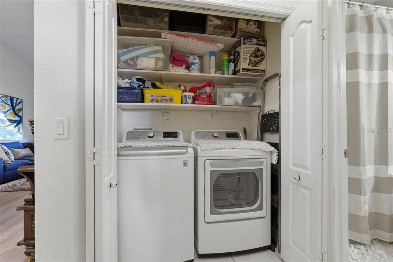 819 Fairwaycove Lane , Unit 204, Bradenton, FL 34212 Photo