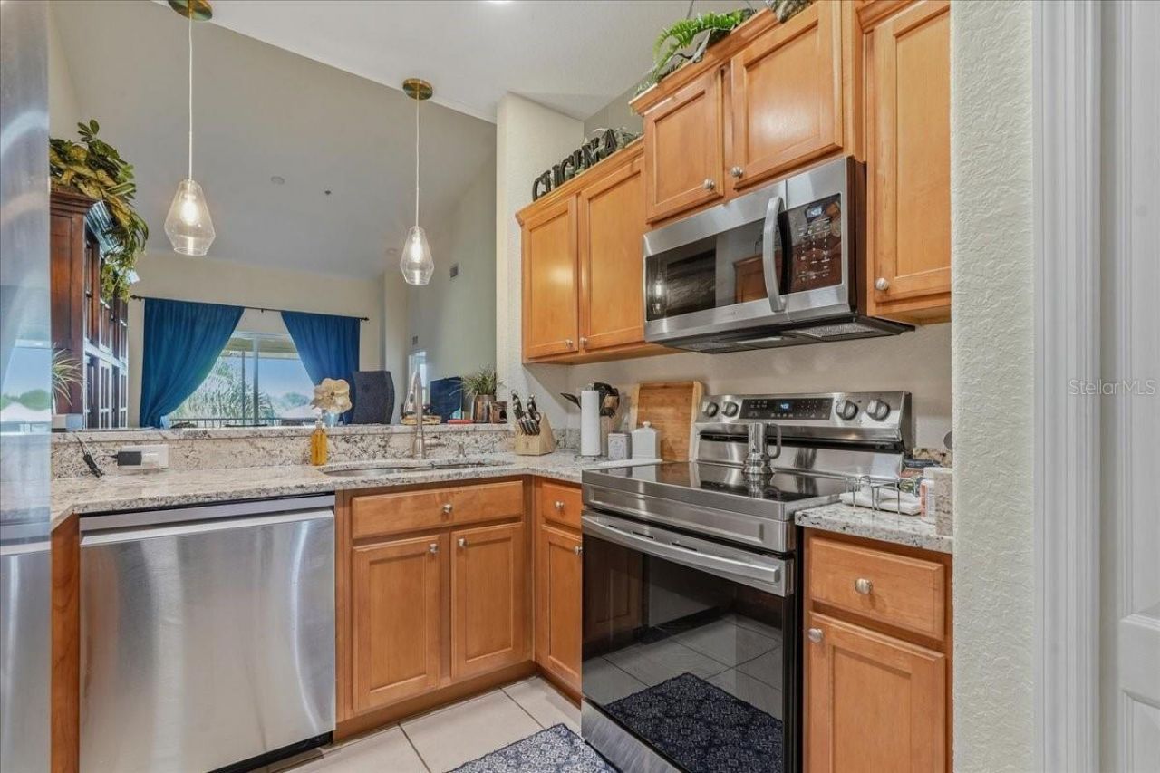 819 Fairwaycove Lane , Unit 204, Bradenton, FL 34212 Photo