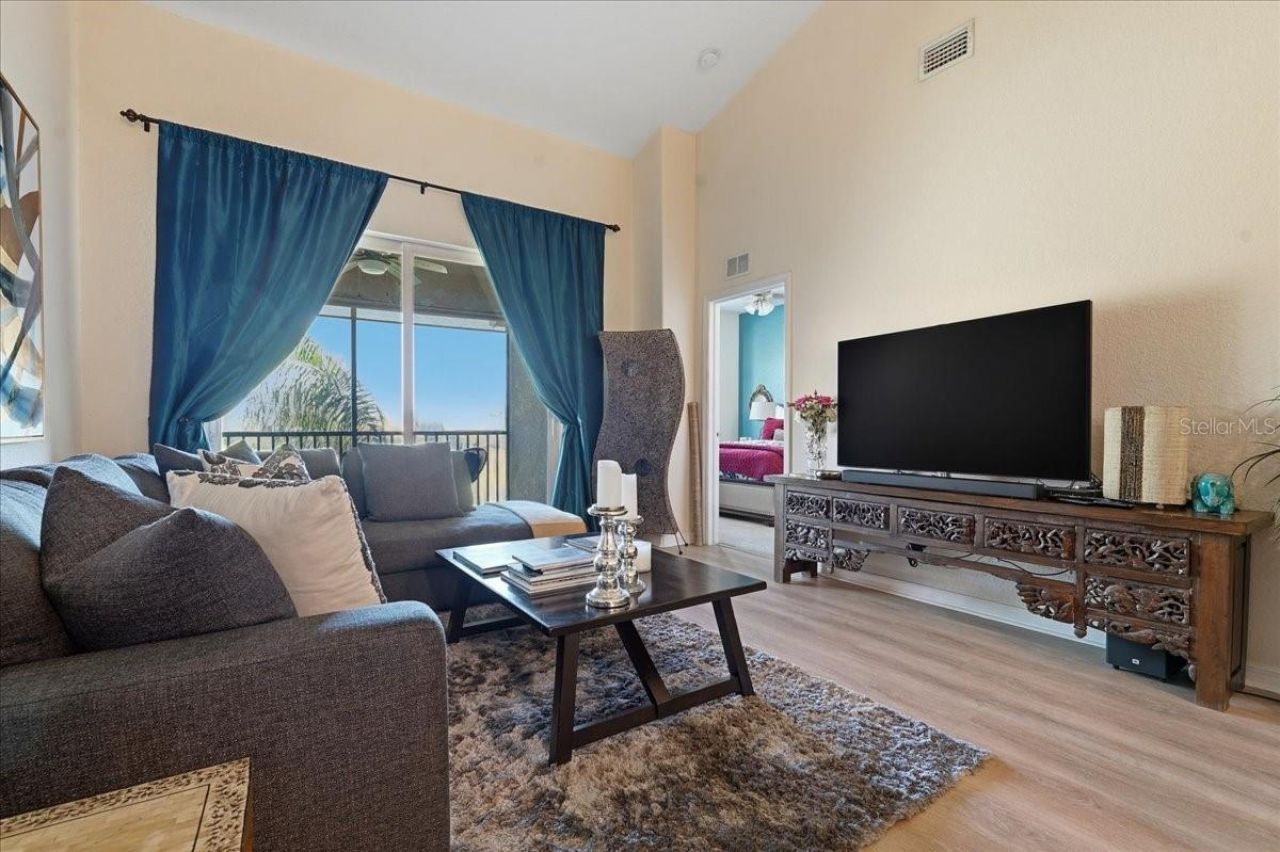 819 Fairwaycove Lane , Unit 204, Bradenton, FL 34212 Photo
