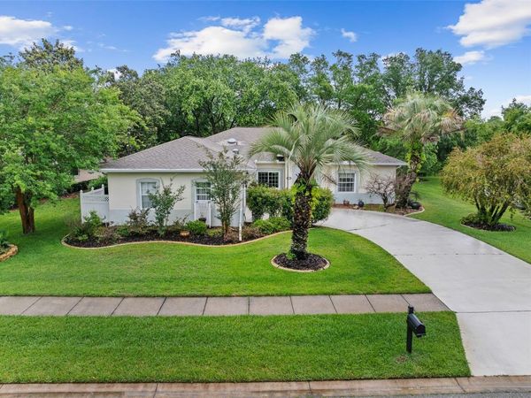 28 CEDAR POINT DRIVE , PALM COAST, FL 32164