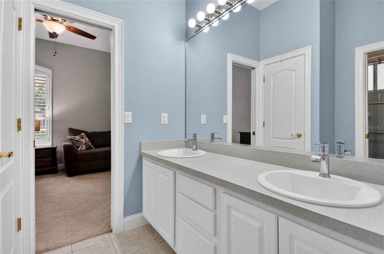 3617 Beech Tree Drive, Orlando, FL 32835 Photo