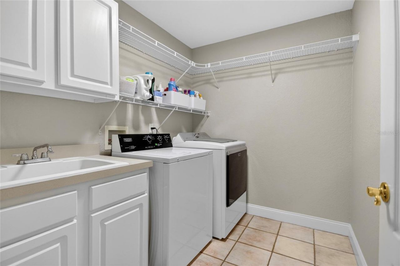 3617 Beech Tree Drive, Orlando, FL 32835 Photo