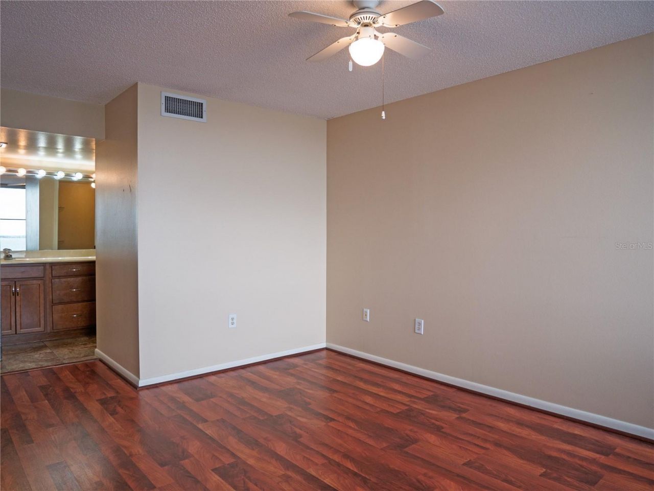 5155 Isla Key Boulevard S, Unit 307, Saint Petersburg, FL 33715 Photo