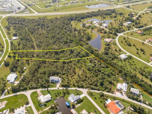 24511 YACHT CLUB BOULEVARD , PUNTA GORDA, FL 33955