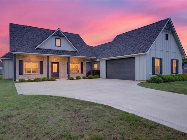 127 SITKA Loop, Bossier City, LA 71037