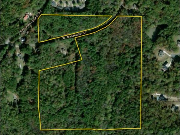 212 W Mandeville Road, Carrollton, GA 30117