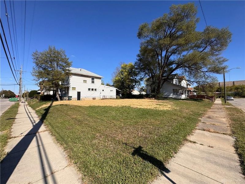526 Campbell Street, Dayton, OH 45417 Photo 1